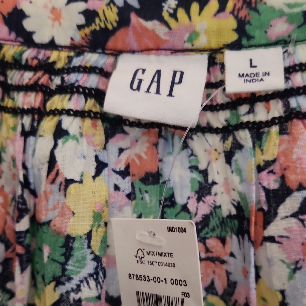 GAP Pink and Green Ruffled Blouse - Picture 2 of 6